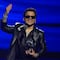 ¿Christian Nodal graba nueva música? Se deja ver haciendo samples
