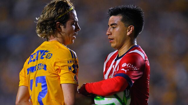 Tigres vs Chivas