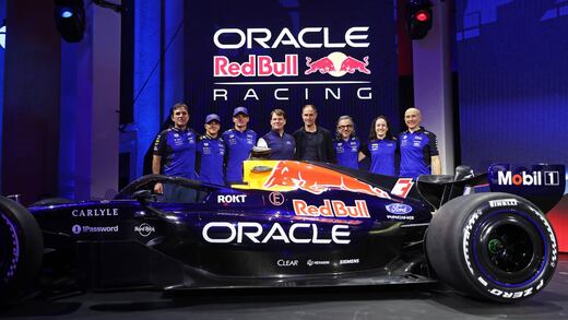 Red Bull presenta su nuevo coche para la Fórmula 1 2026 y sorprende el nuevo color