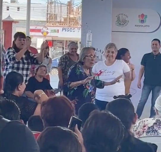 Abuela celebra el Día de las Madres en lugar de ir al doctor