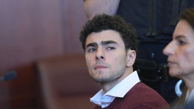 Fiscal Pam Bondi solicita pena de muerte para Luigi Mangione