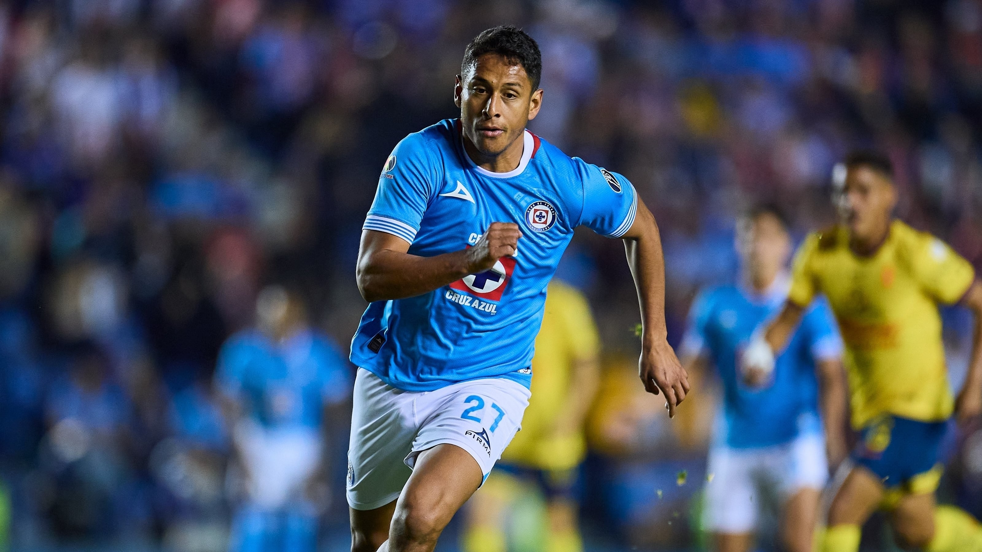 Luis Romo, con el Cruz Azul