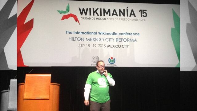 Jimmy Wales clausura Wikimania y anuncia nueva fundación para proteger a wikipedistas perseguidos
