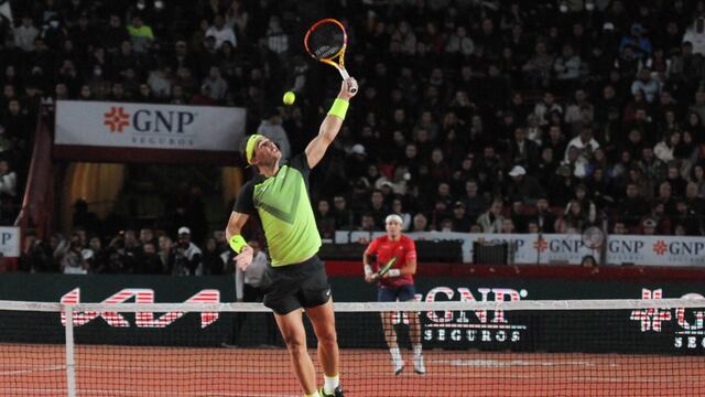 Rafael Nadal en la Plaza de Toros México