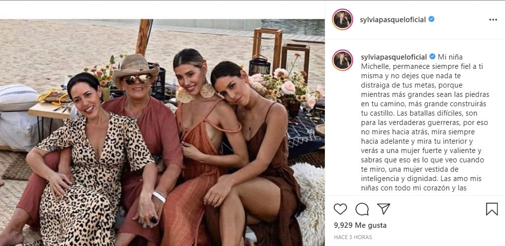 Sylvia Pasquel, Stephanie Salas, Michelle Salas y Camila Valero