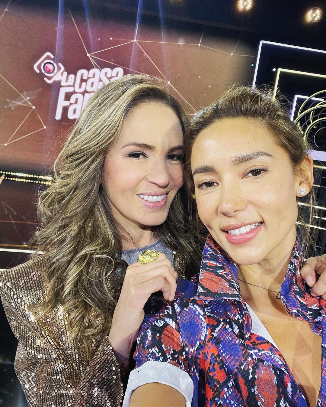 Yolanda Andrade y su hermana Marilé Andrade.