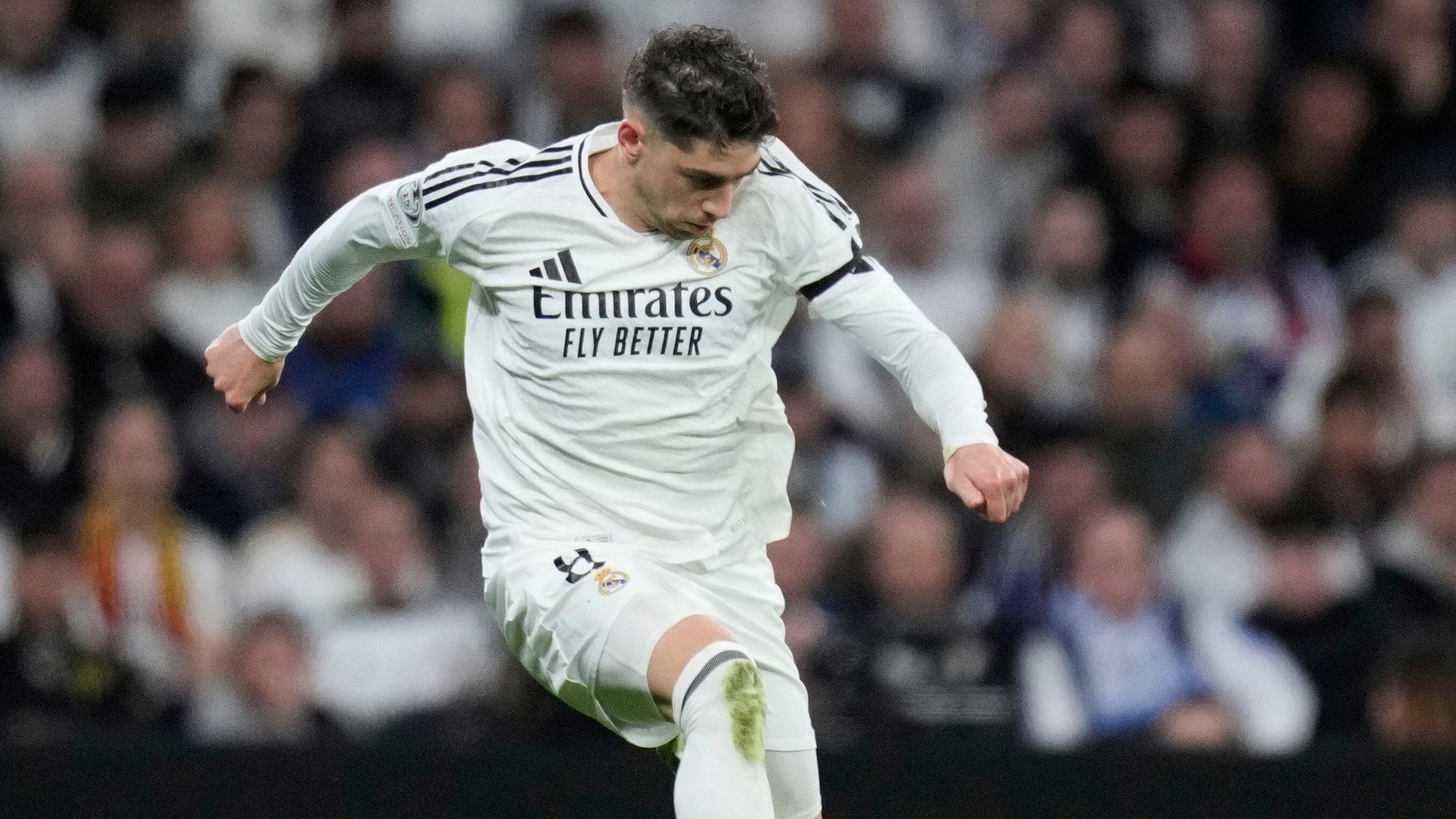 Valverde se perdería el Clásico tras pelea con Tchouaméni