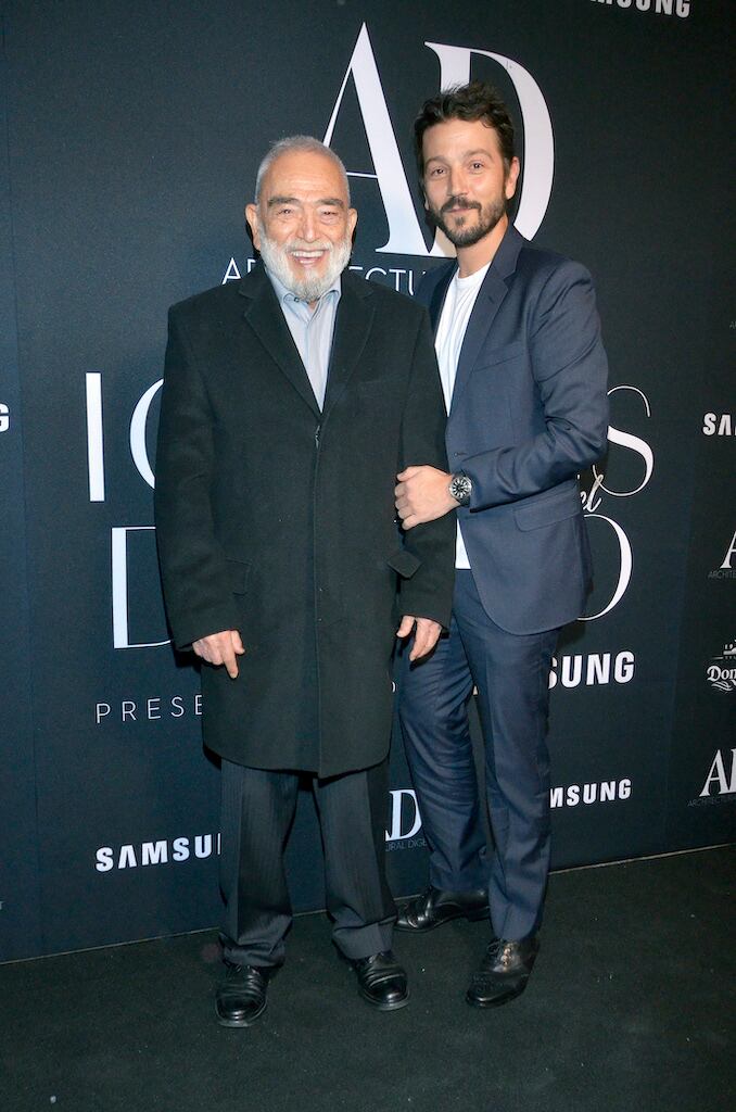Diego Luna junto a su papá Alejandro Luna