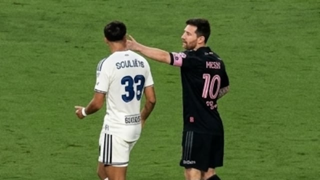 Lionel Messi perdió el control y agredió a rival en la MLS