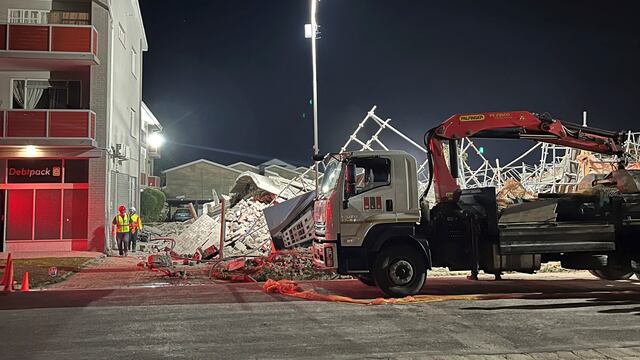 Colapsa edificio en Sudáfrica