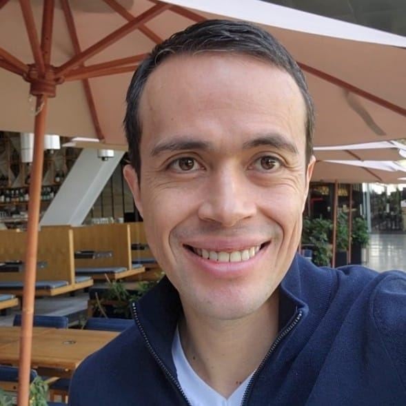 ¿Quién es Jorge Armando Rocha?