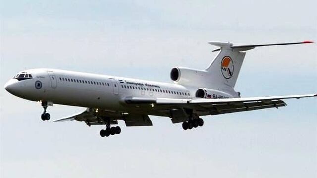 En el avión viajaba una famosa banda militar.