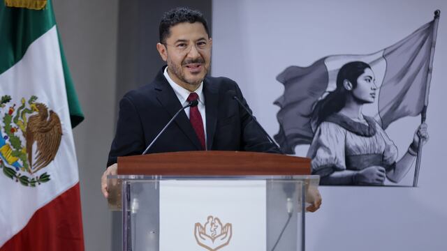 Martí Batres, director general del ISSSTE