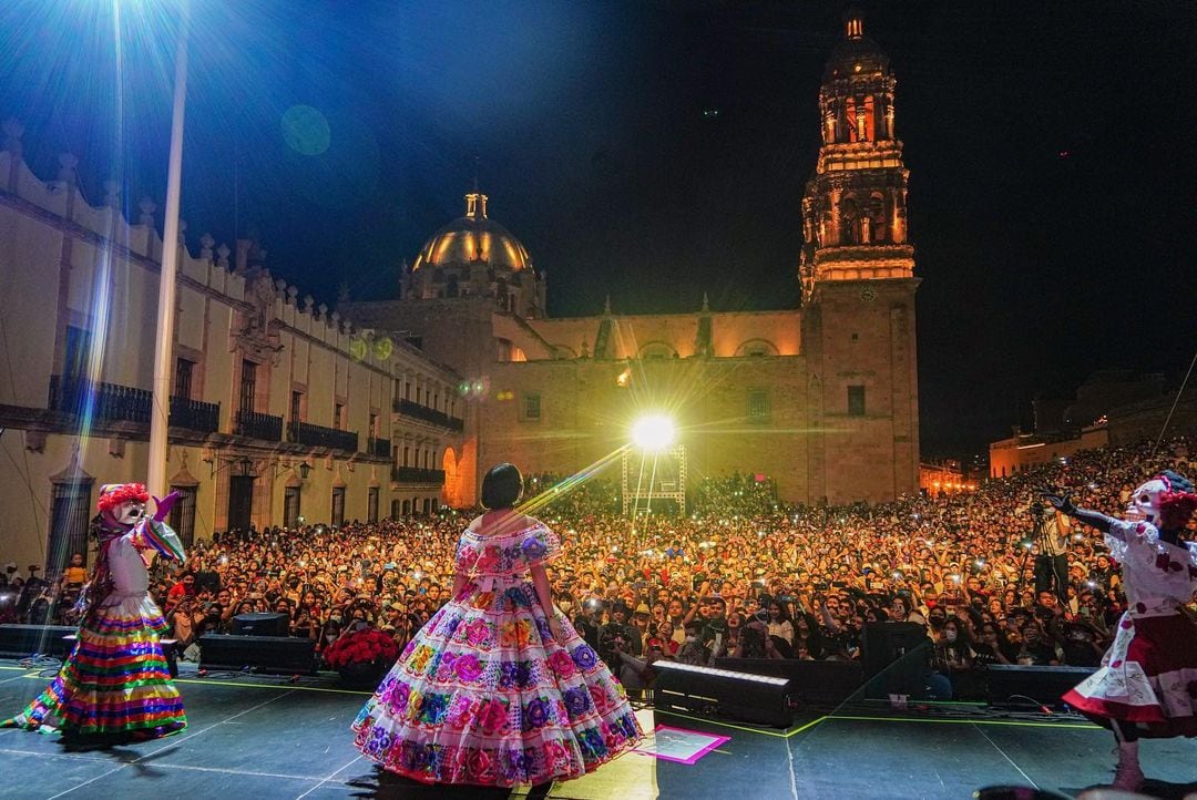 Ángela Aguilar en la Feria Cultural de Zacatecas