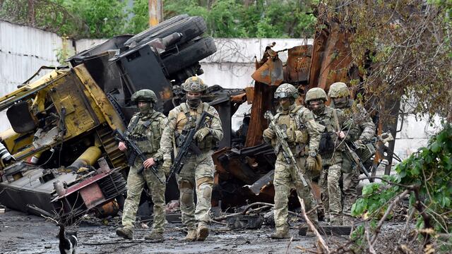 Soldados en la guerra de Rusia y Ucrania
