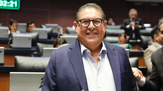 Víctor Mercado Salgado, senador por Morena