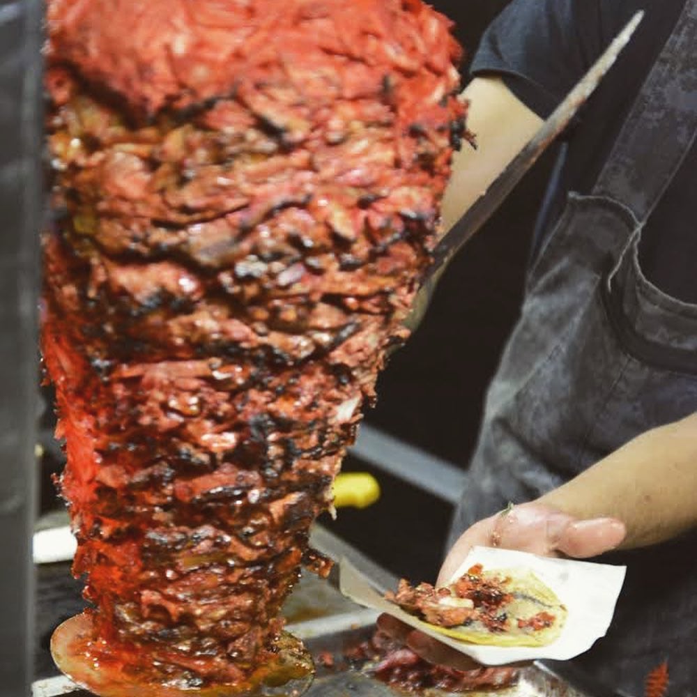 Trompo de carne al pastor
