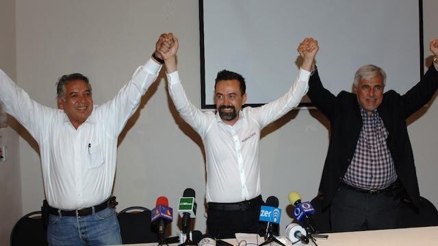 El morenista se dijo vencedor de la contienda.