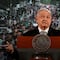 AMLO presume “los acarreados” para su marcha: “van a venir muchos, no alcanzan los camiones”