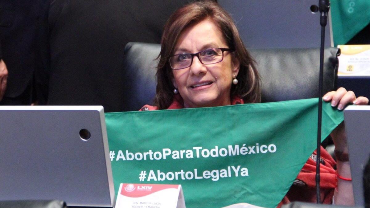 Malú Mícher, senadora de Morena
