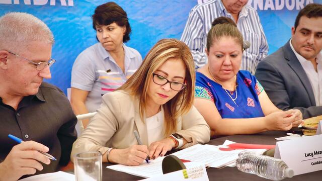 Lucy Meza firmó acuerdo con empresarios