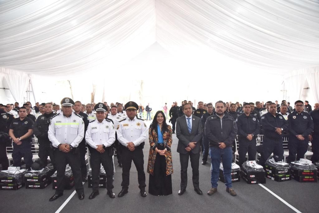 Karla Fiesco apuesta por la seguridad de Cuautitlán Izcalli e invierte 15 mdp en equipo policial