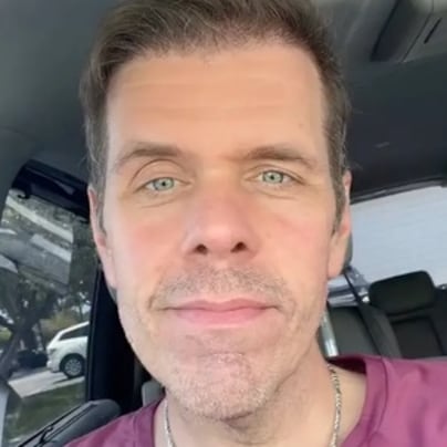 Familia de Perez Hilton aclara qué ocurrió con sus hijos durante la crisis