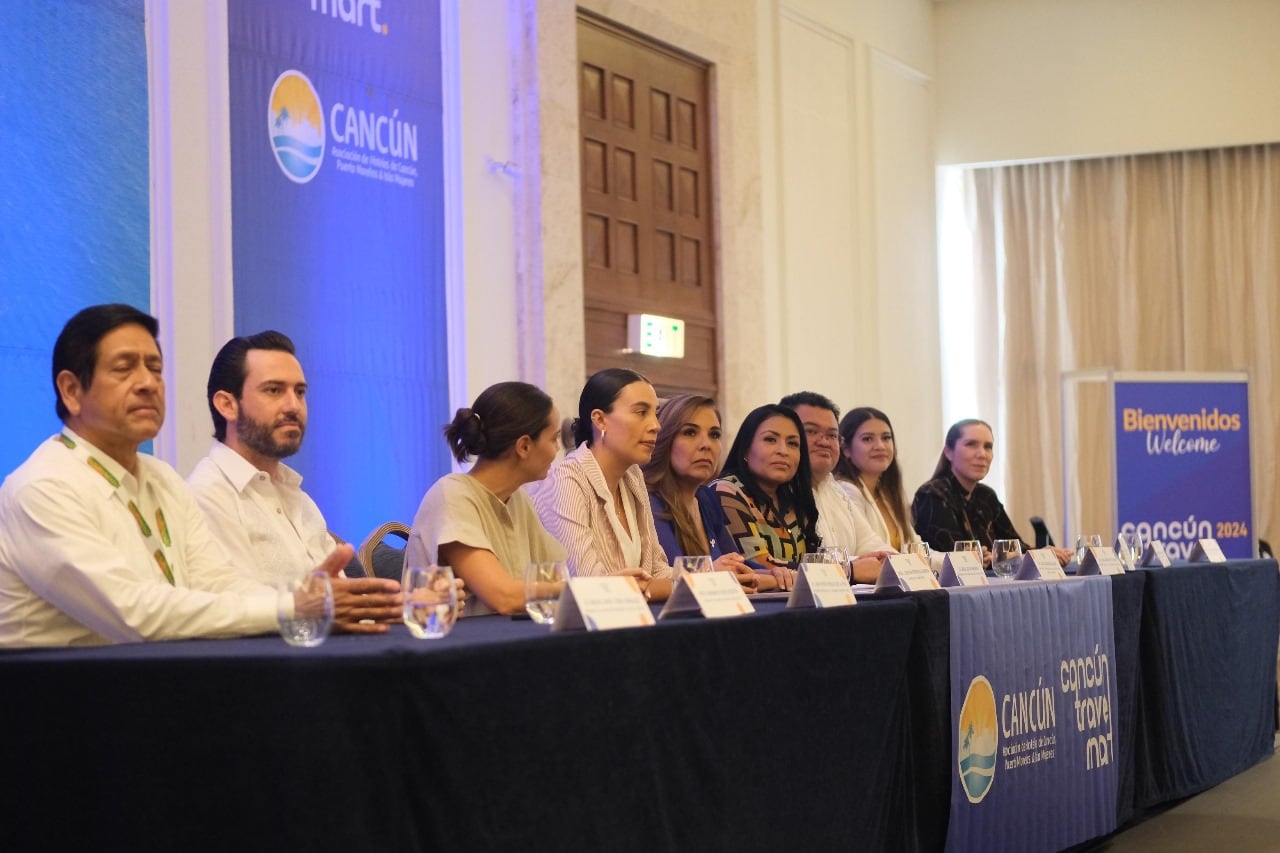 Josefina Rodríguez y Mara Lezama inauguran el Cancún Travel Mart