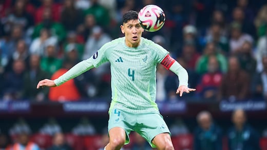 Olympiacos busca a Edson Álvarez y podría reunirlo con la Hormiga González