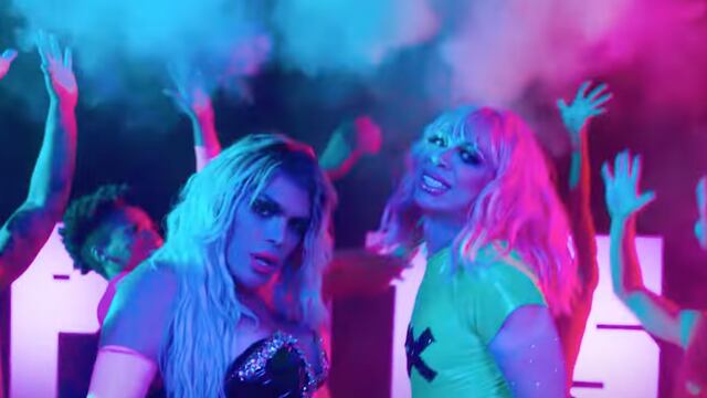 Trixy Star y Wendy estrenan ´Putssy´