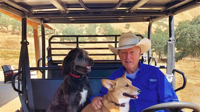 Edmund Gerald Brown, gobernador de California