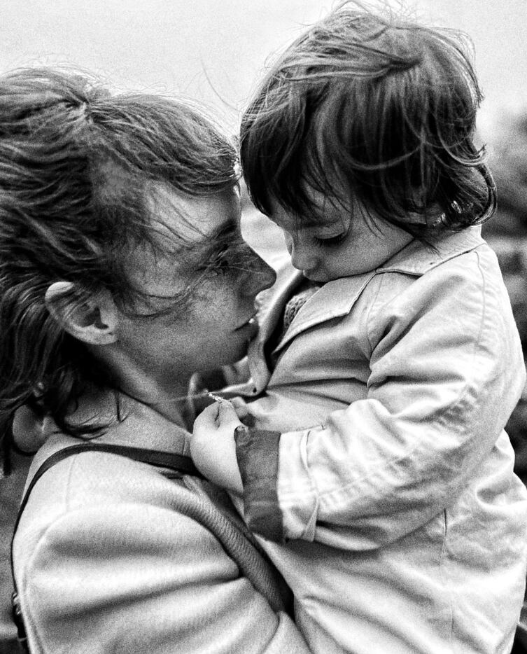 Natalia Téllez comparte un íntimo momento a lado de su hija Emilia