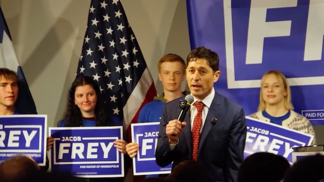 Jacob Frey ha sido elegido como alcalde de Minneapolis en tres ocasiones