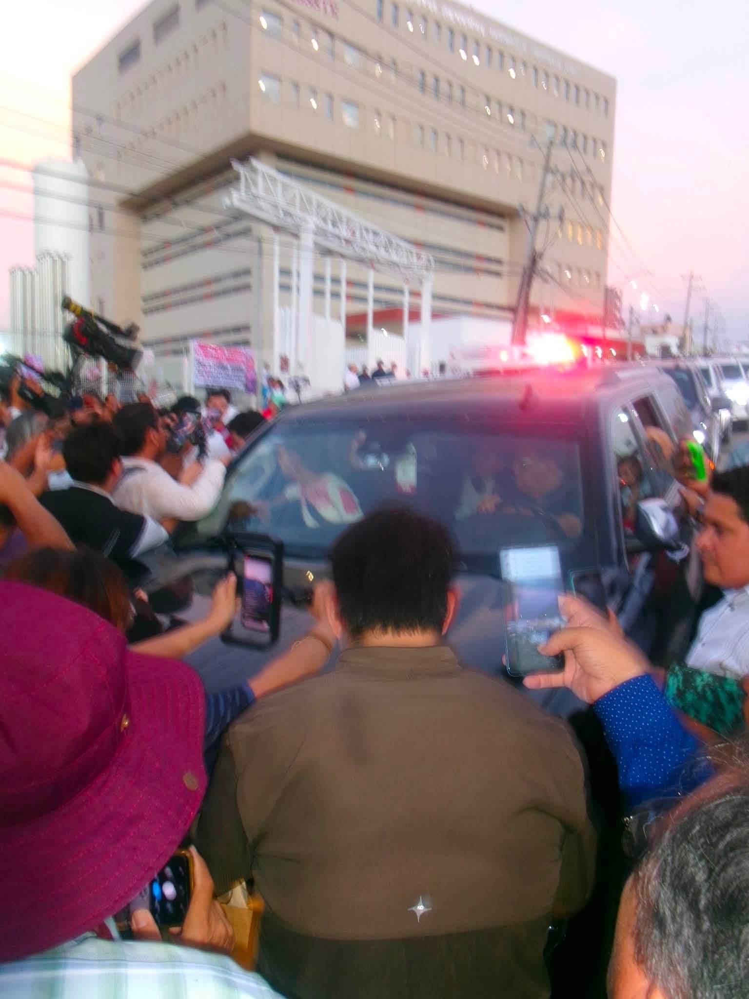 Claudia Sheinbaum escucha a padres de Danna Yanina por caso Dafne Zapata
