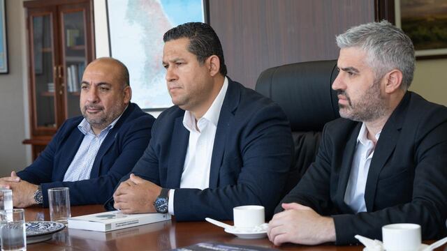 Diego Sinhue Rodríguez concreta inversiones en Corea del Sur