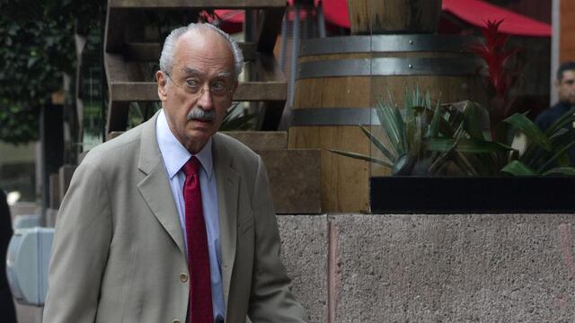 Francisco Gil Díaz. Orden de aprehensión contra su hijo.