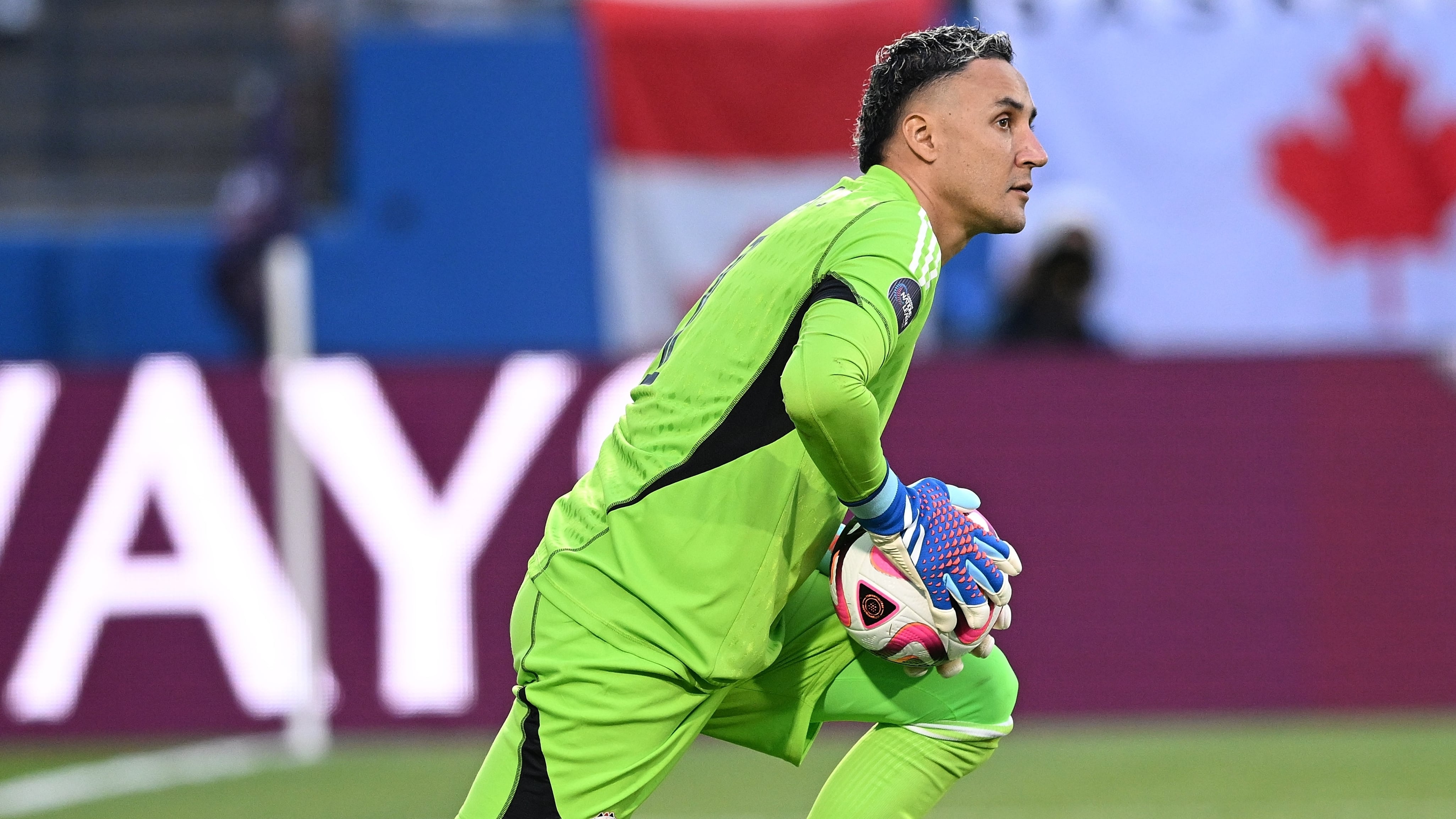 ¡Todo por Keylor Navas! Revelan que Pumas dejará fuera a figura para inscribir al portero tico