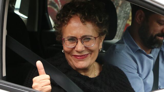 Bertha Luján.