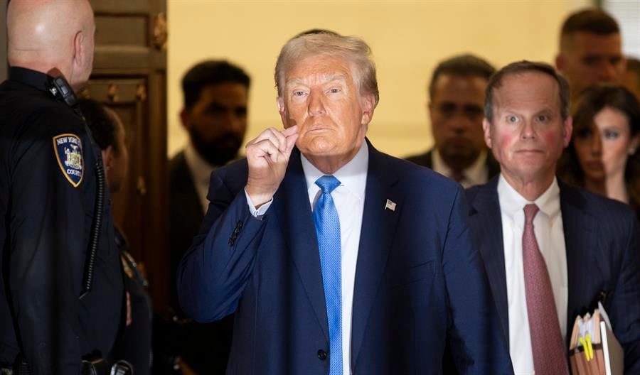 Corte de Nueva York restablece orden mordaza contra Donald Trump