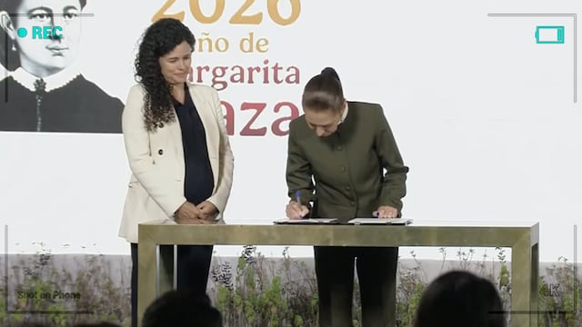 Sheinbaum firma decreto para proteger a menores en plataformas digitales