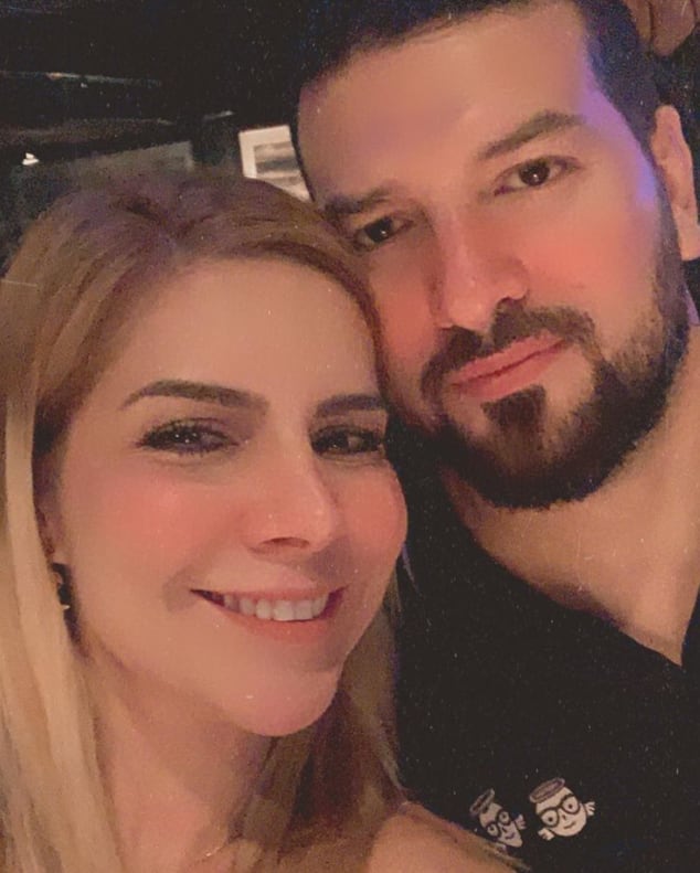 Karla Panini y Américo Garza