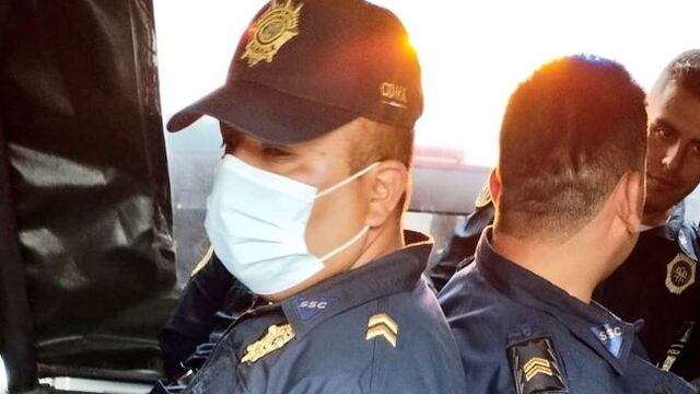 Detienen a policías "monta acosos" en CDMX; pedían hasta 50 mil pesos a víctimas