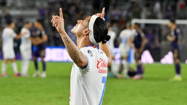 Uriel Antuna con Cruz Azul en la Leagues Cup.