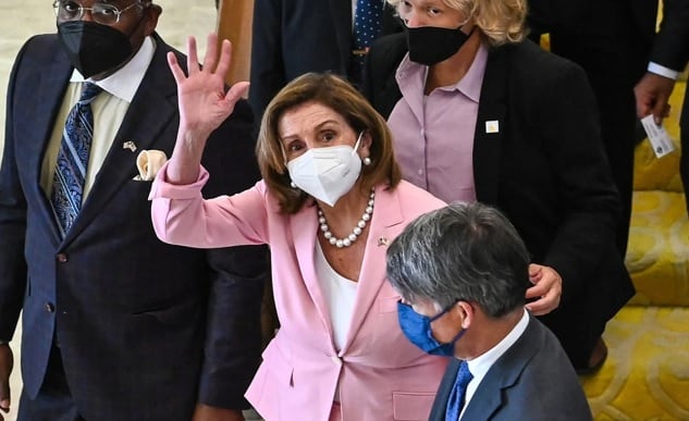 Nancy Pelosi llega a Taiwán