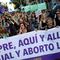 España hace historia: Acosar a mujeres que deciden abortar ya es delito