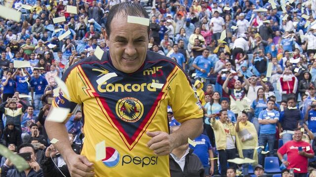 Cuauhtémoc Blanco en juego amistoso ante Cruz Azul.