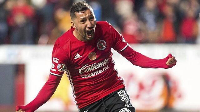 Corona no volverá a jugar futbol.