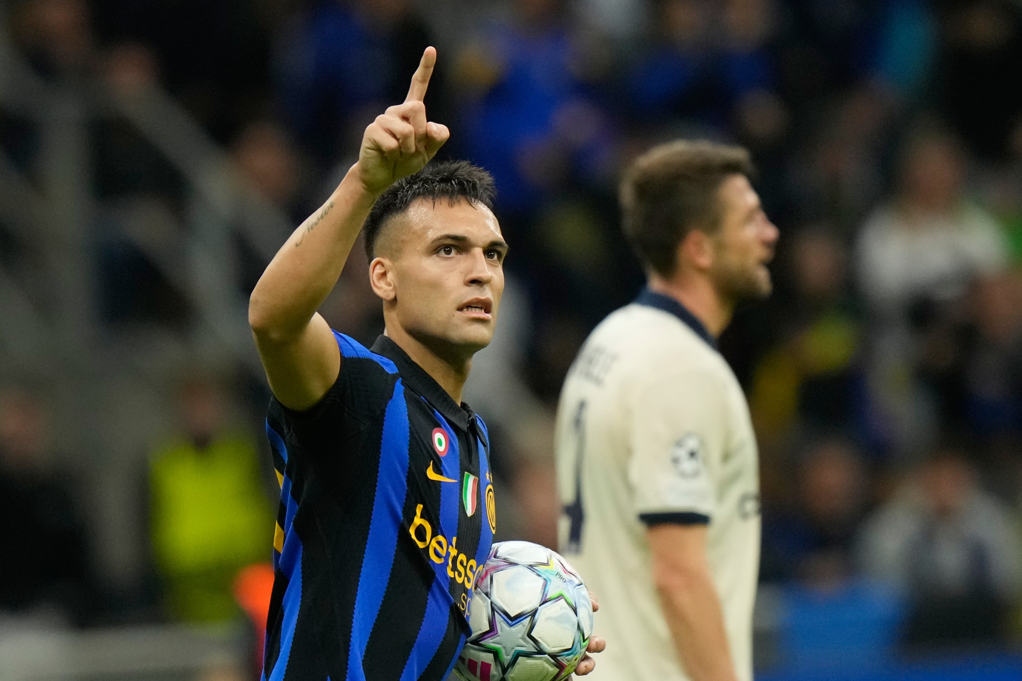 Lautaro Martínez anotó dos goles para el Inter de Milán