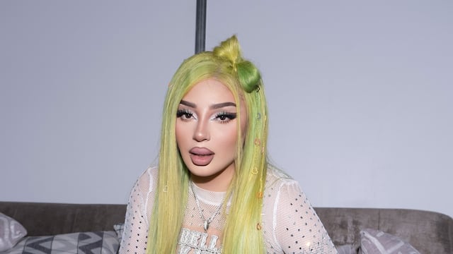 Bellakath, cantante.