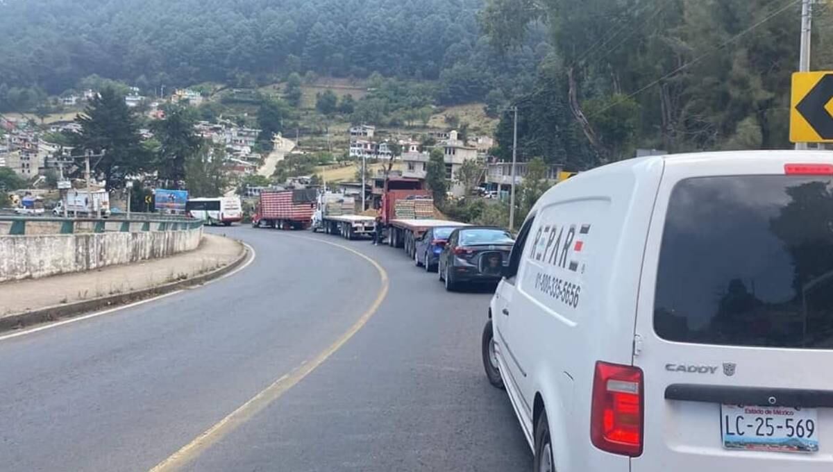 Bloqueo en la carretera Tenancingo-Toluca